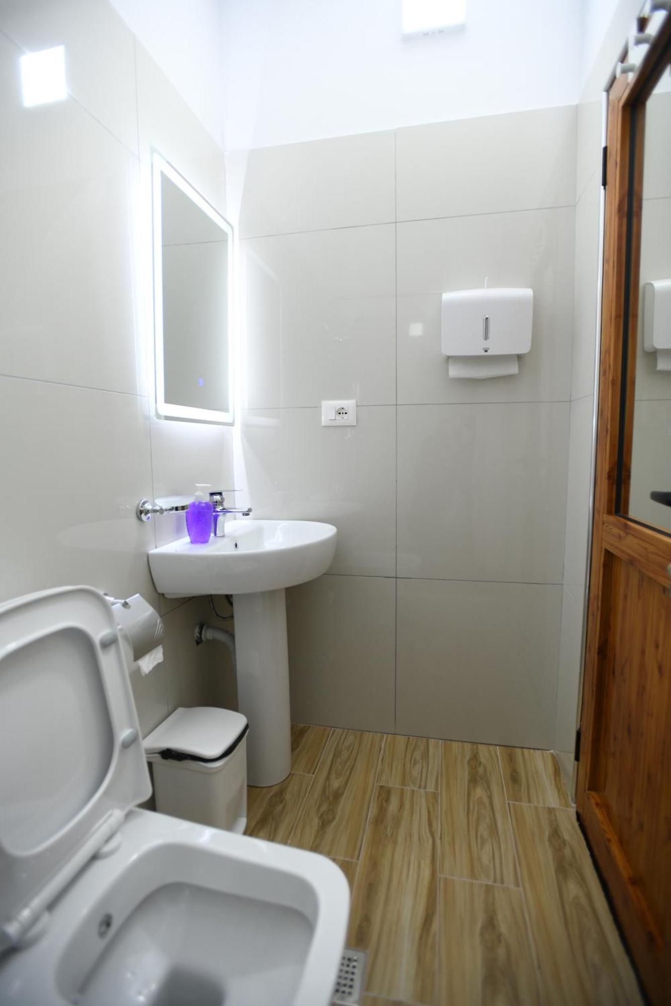 Guest House Luli بيرات المظهر الخارجي الصورة