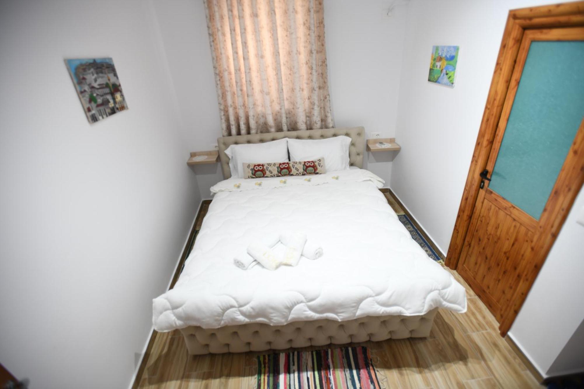 Guest House Luli بيرات المظهر الخارجي الصورة