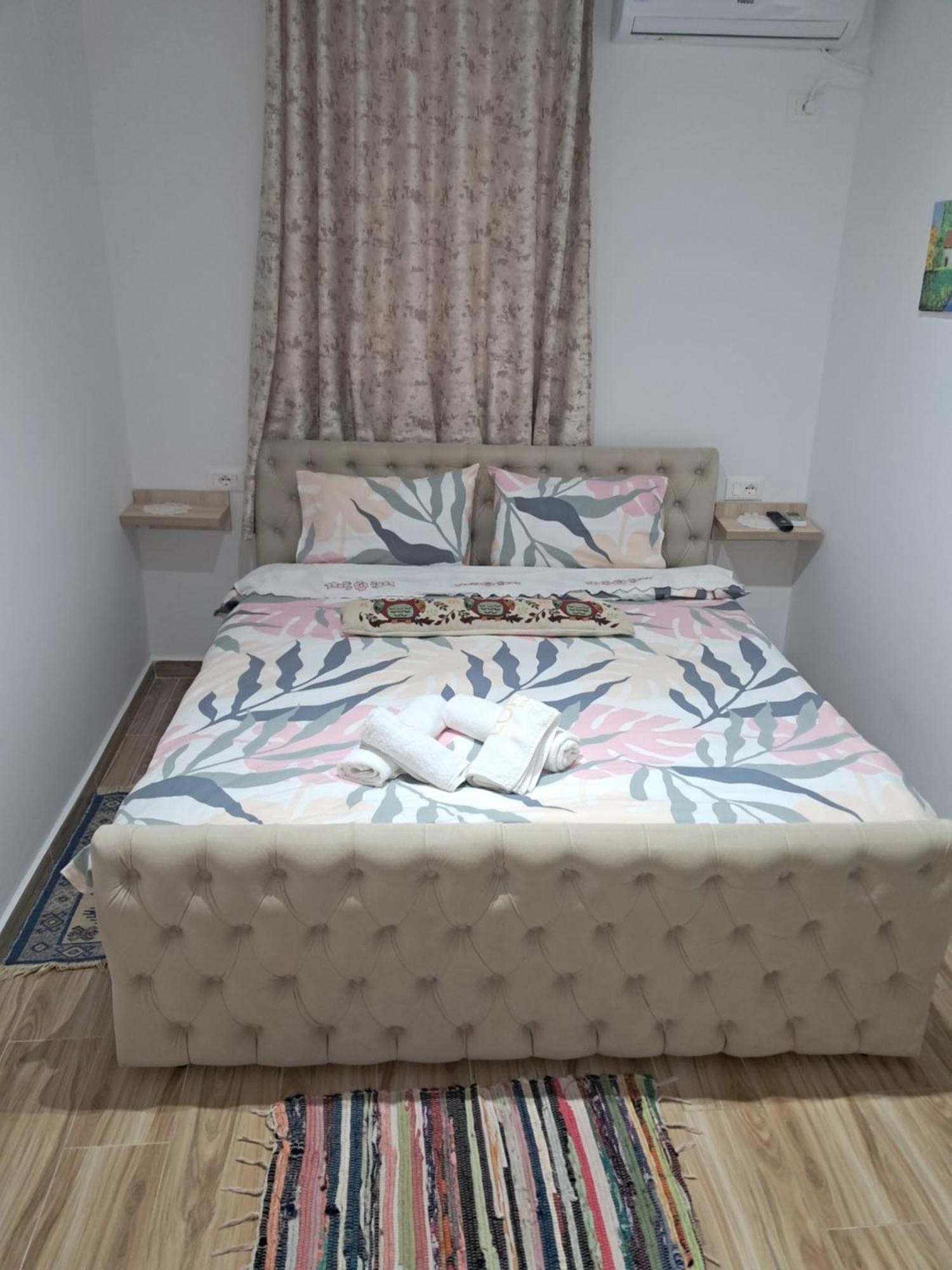 Guest House Luli بيرات المظهر الخارجي الصورة